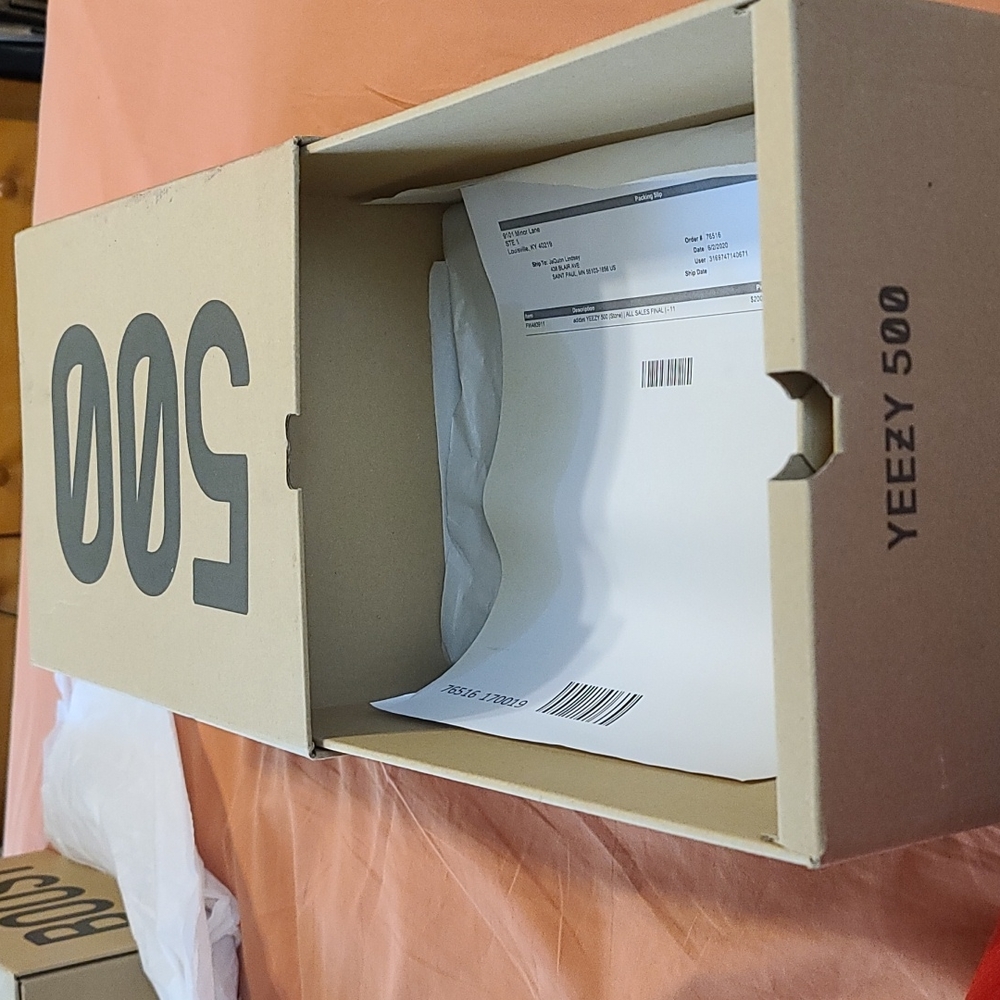 Yeezy 500 box only